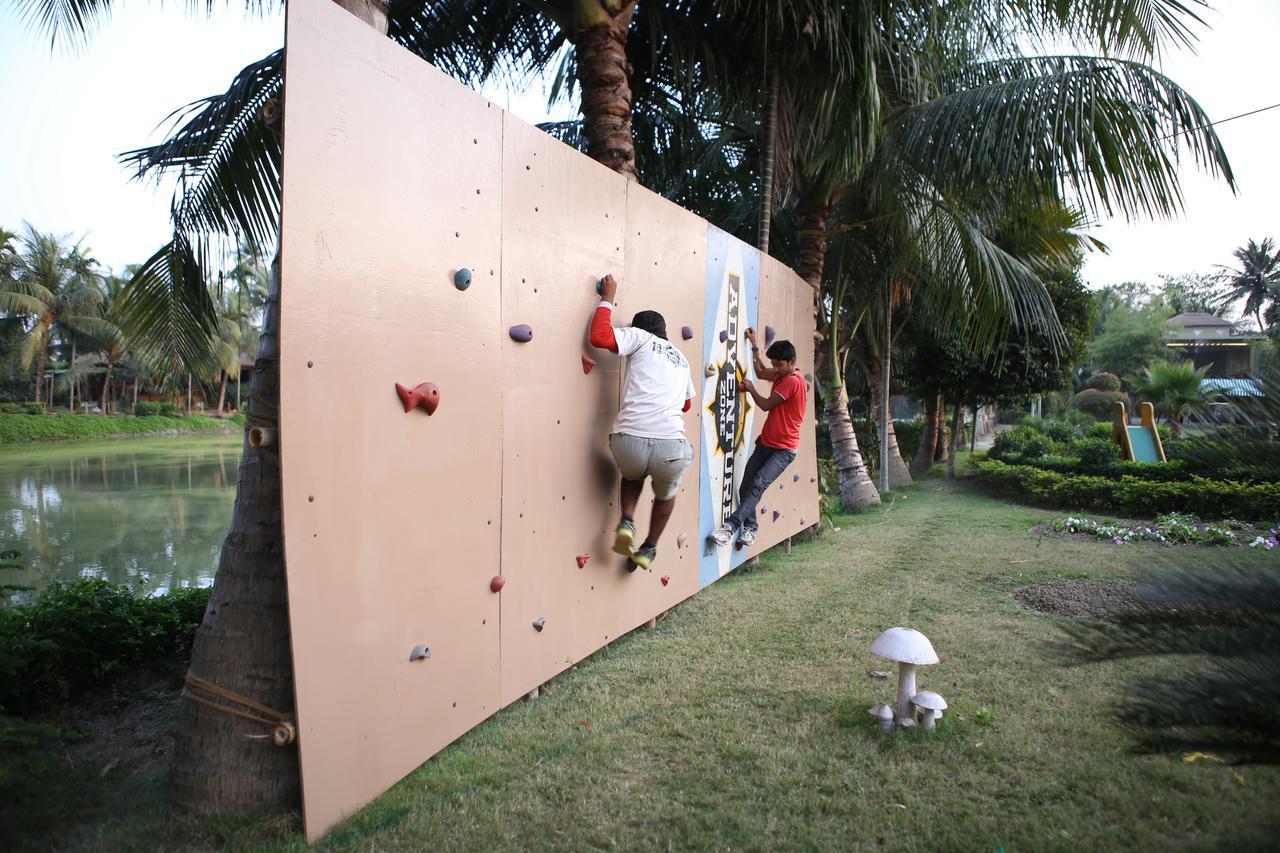 Breathing Earth - Rooms And Pool Calcuta Exterior foto